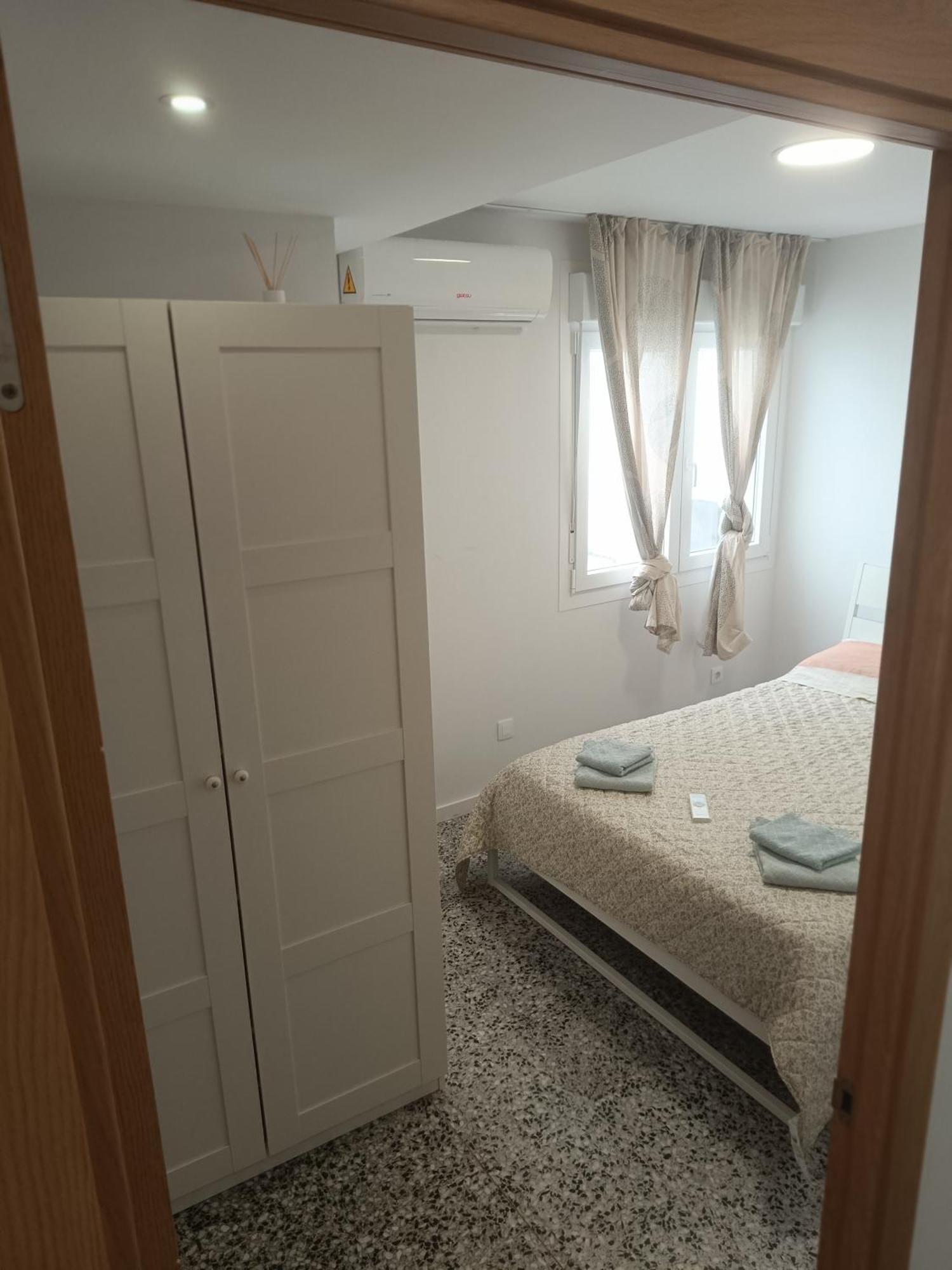 Flor De Loto Apartment Gandia Luaran gambar