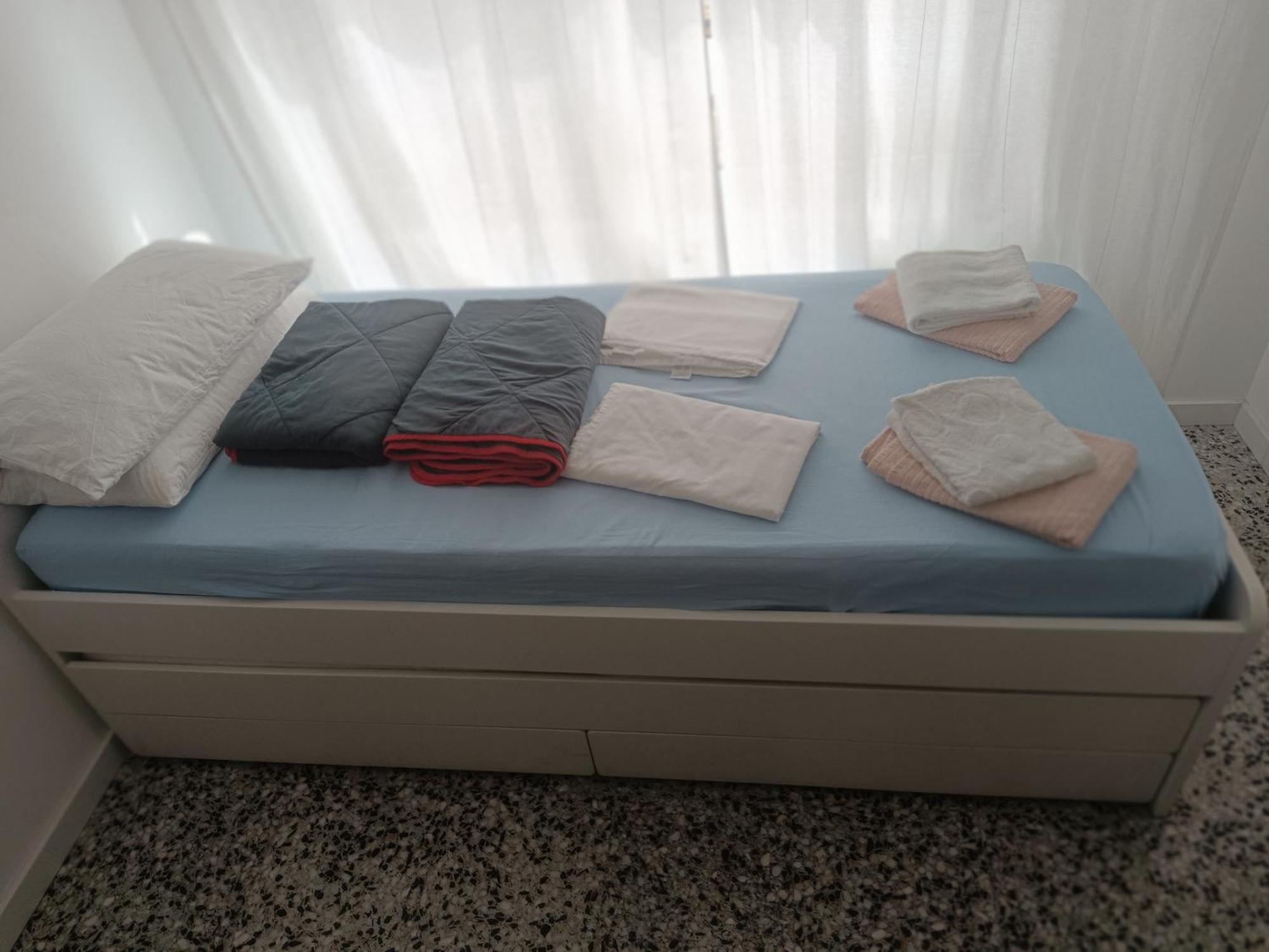 Flor De Loto Apartment Gandia Luaran gambar